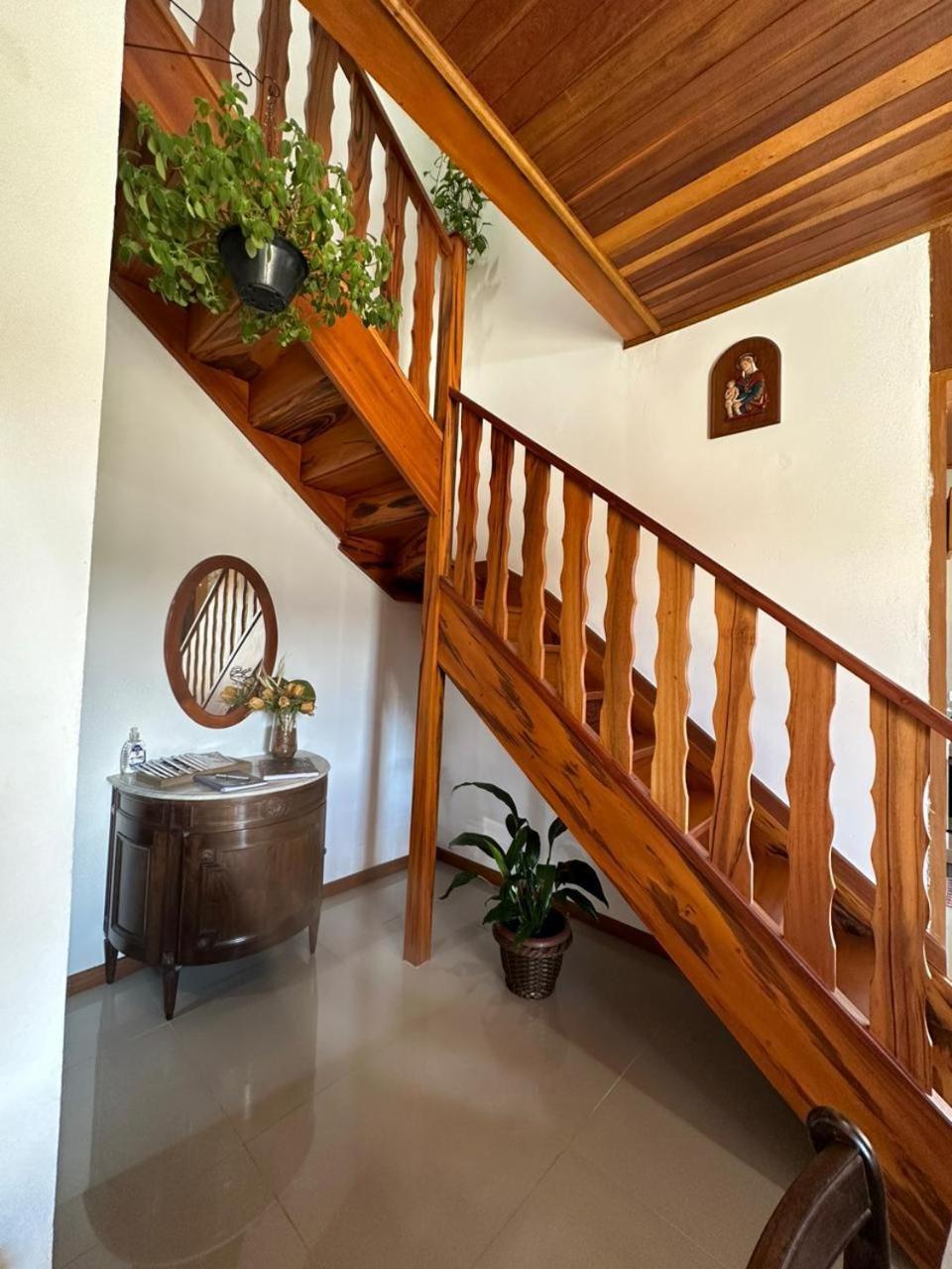 Raio De Sol Na Montanha Villa Campos do Jordao Ngoại thất bức ảnh